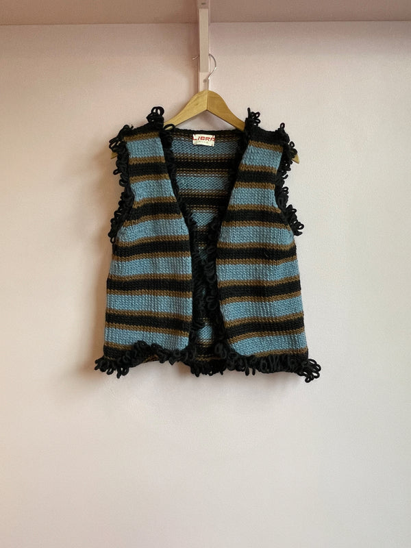 Noir Chunky Woolen Vest