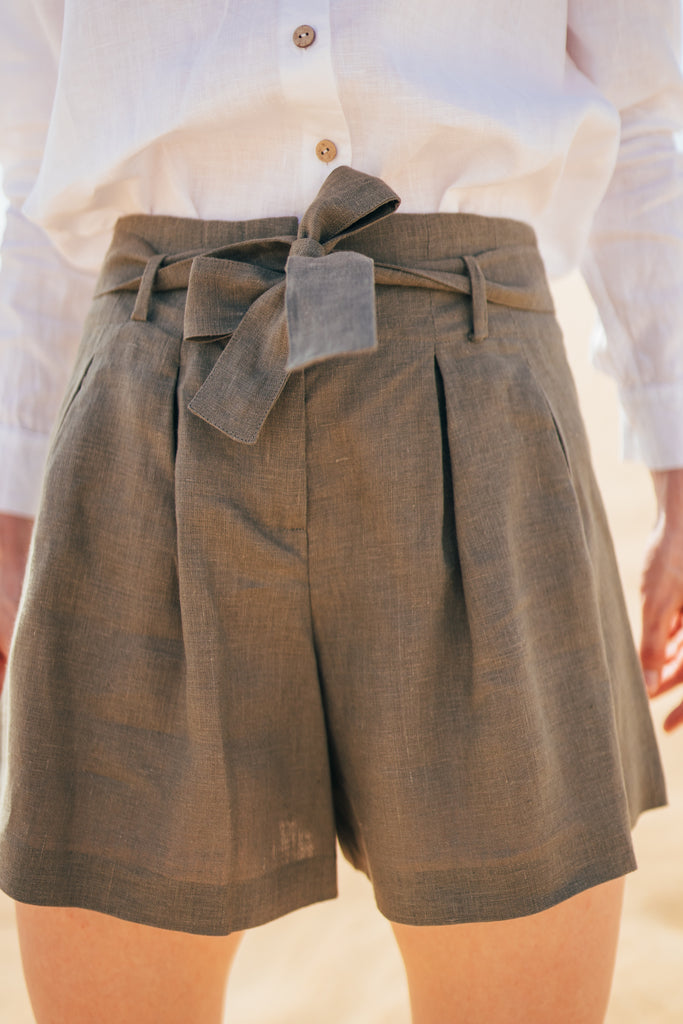 Taylor Belted Linen Khaki Shorts